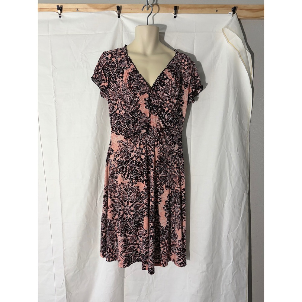 Connected Apparel Pink Black Lace Print V-Neck Smocked Dress 14 RE951047M